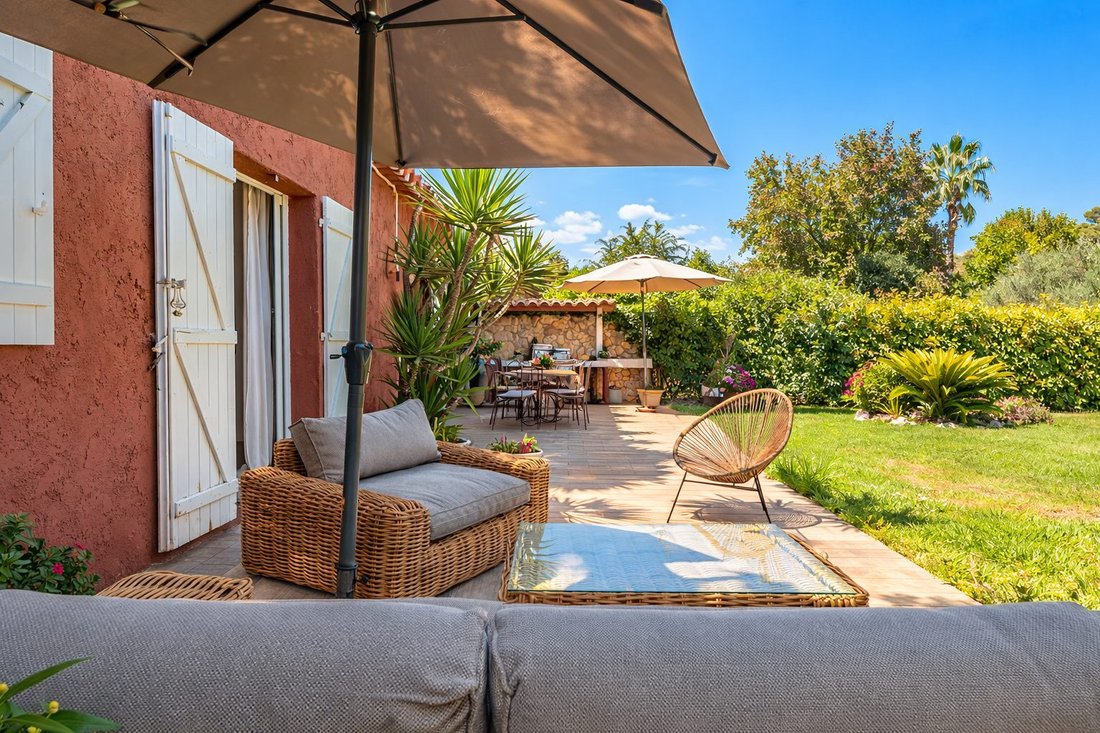 House in Saint-Paul-de-Vence, Provence-Alpes-Côte d'Azur, France 2 - 17393084