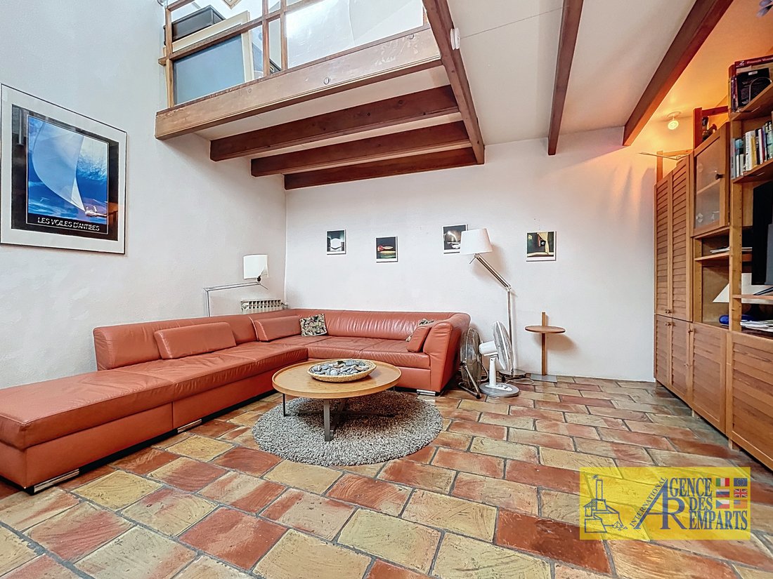 House in Les Cougoulins-Rastines, Antibes, France 3 - 17738699