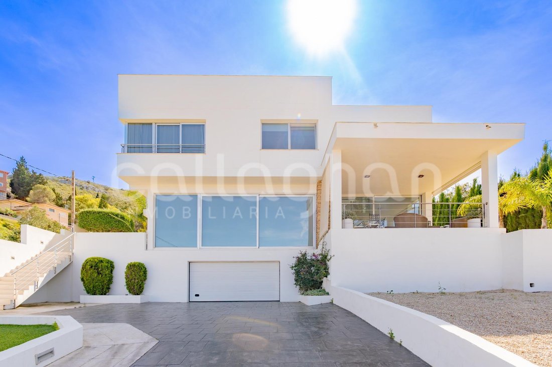 Villa in Chiva, Valencian Community, Spain 3 - 17738929