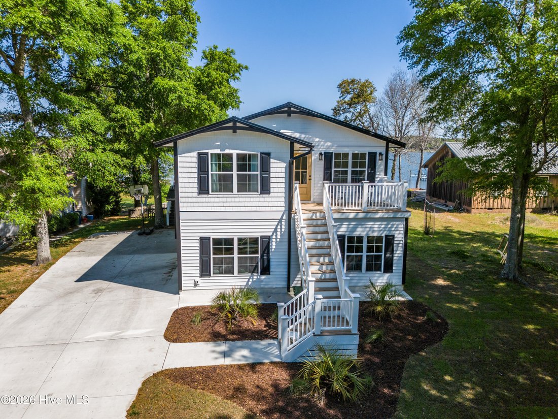 House in North Topsail Beach, North Carolina, United States 2 - 17738262