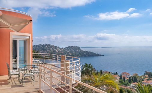 Villa in Théoule-sur-Mer, Provence-Alpes-Côte d'Azur, France 1