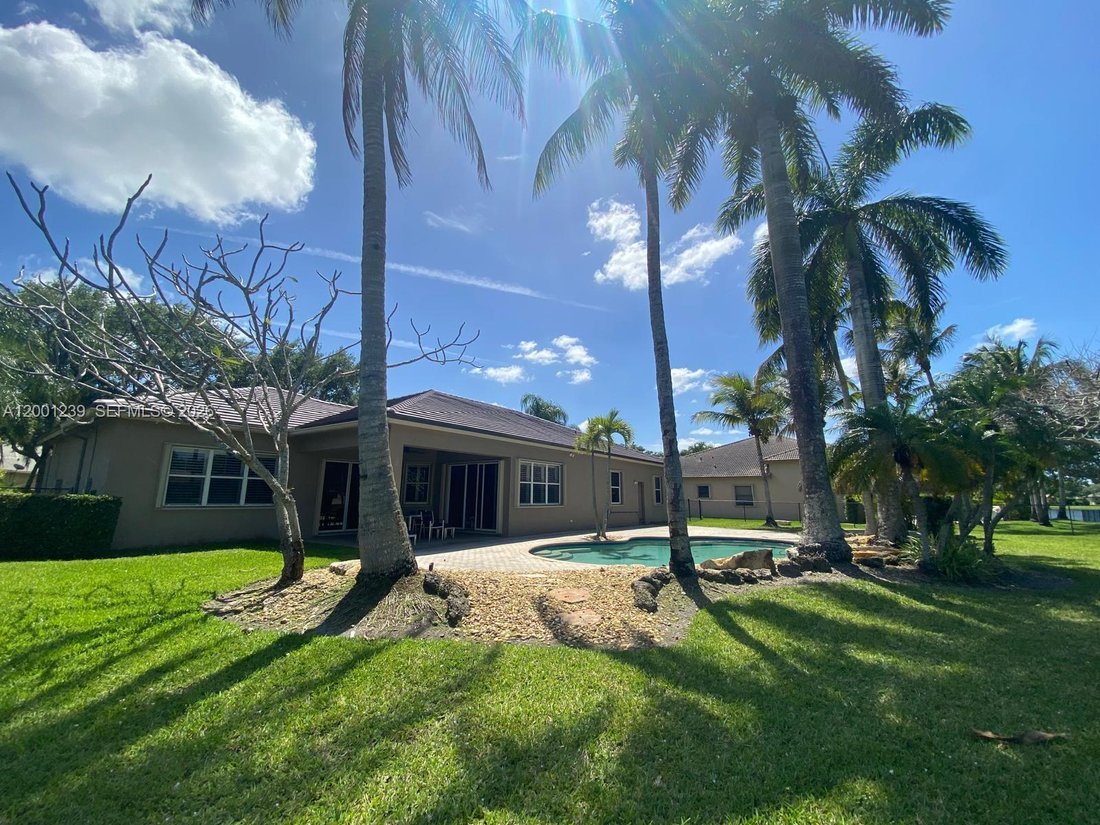 House in Davie, Florida, United States 5 - 17738016