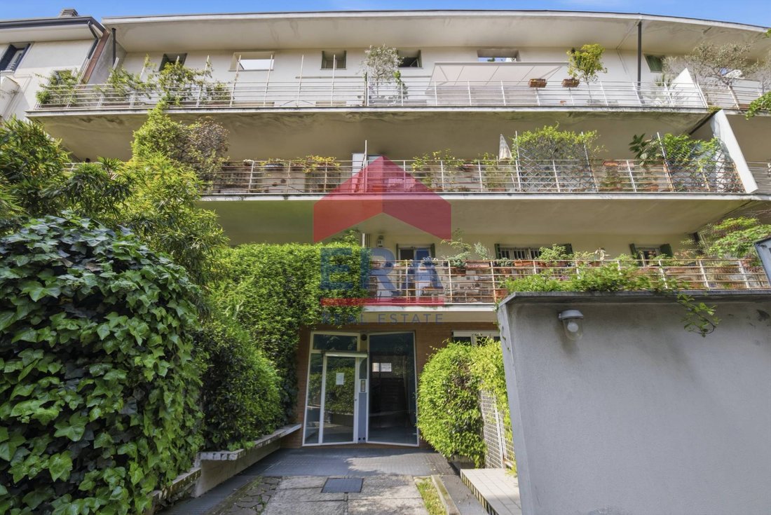 Apartment in Porta Vittoria, Milan, Lombardy 1 - 17739661