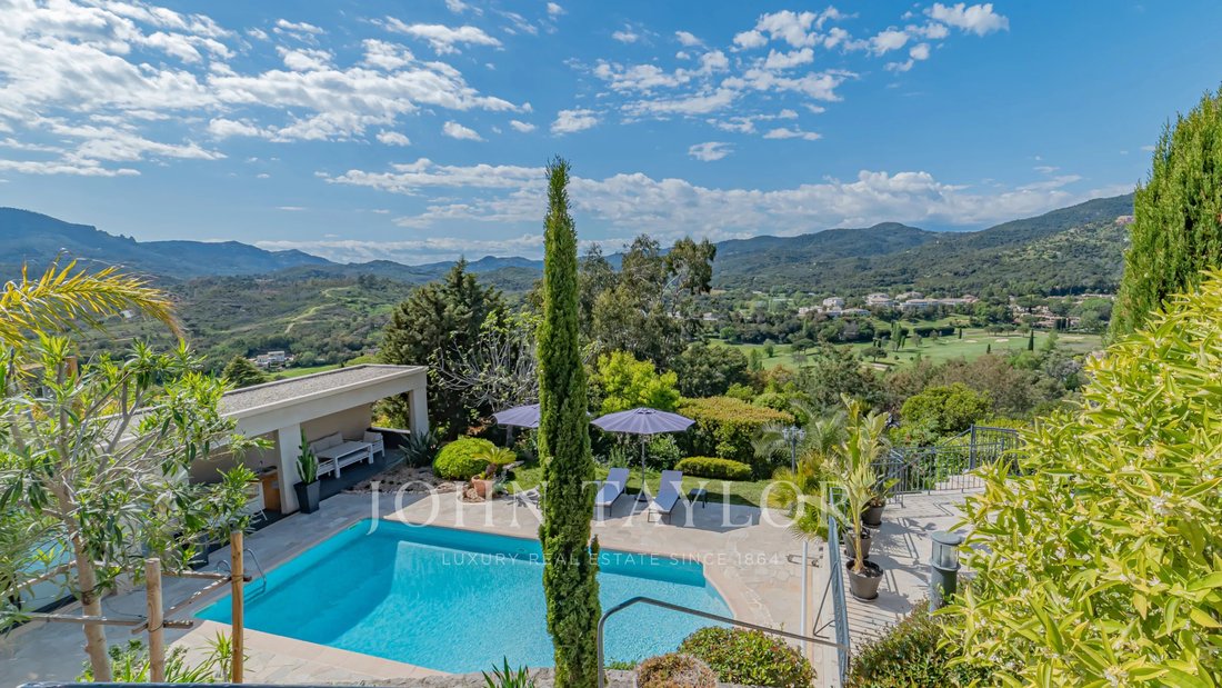 House in Mandelieu-la-Napoule, Provence-Alpes-Côte d'Azur, France 2 - 17735899