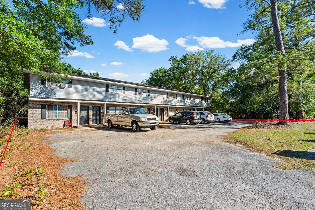 Waycross, Georgia, United States 2 - 17672961