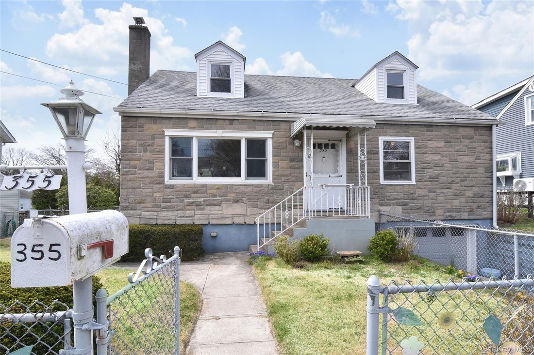 Apartment in Yonkers, New York, United States 1 - 17739604