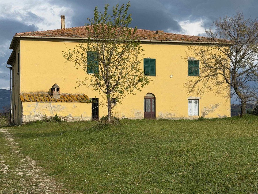 Estate in Campagnatico, Tuscany, Italy 1 - 17738714