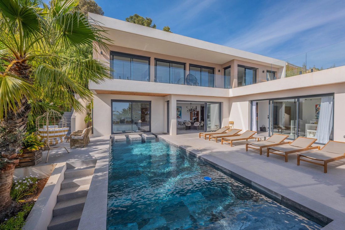 Villa in Les Issambres, Roquebrune-sur-Argens, France 2 - 17735630