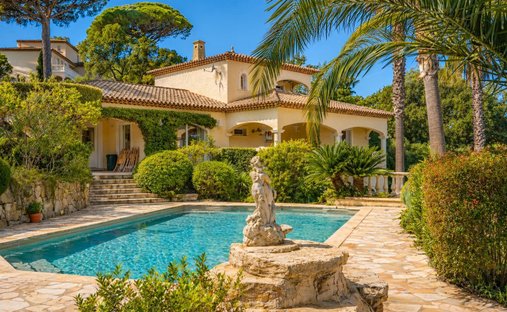 Villa in Les Issambres, Roquebrune-sur-Argens, Frankreich 1