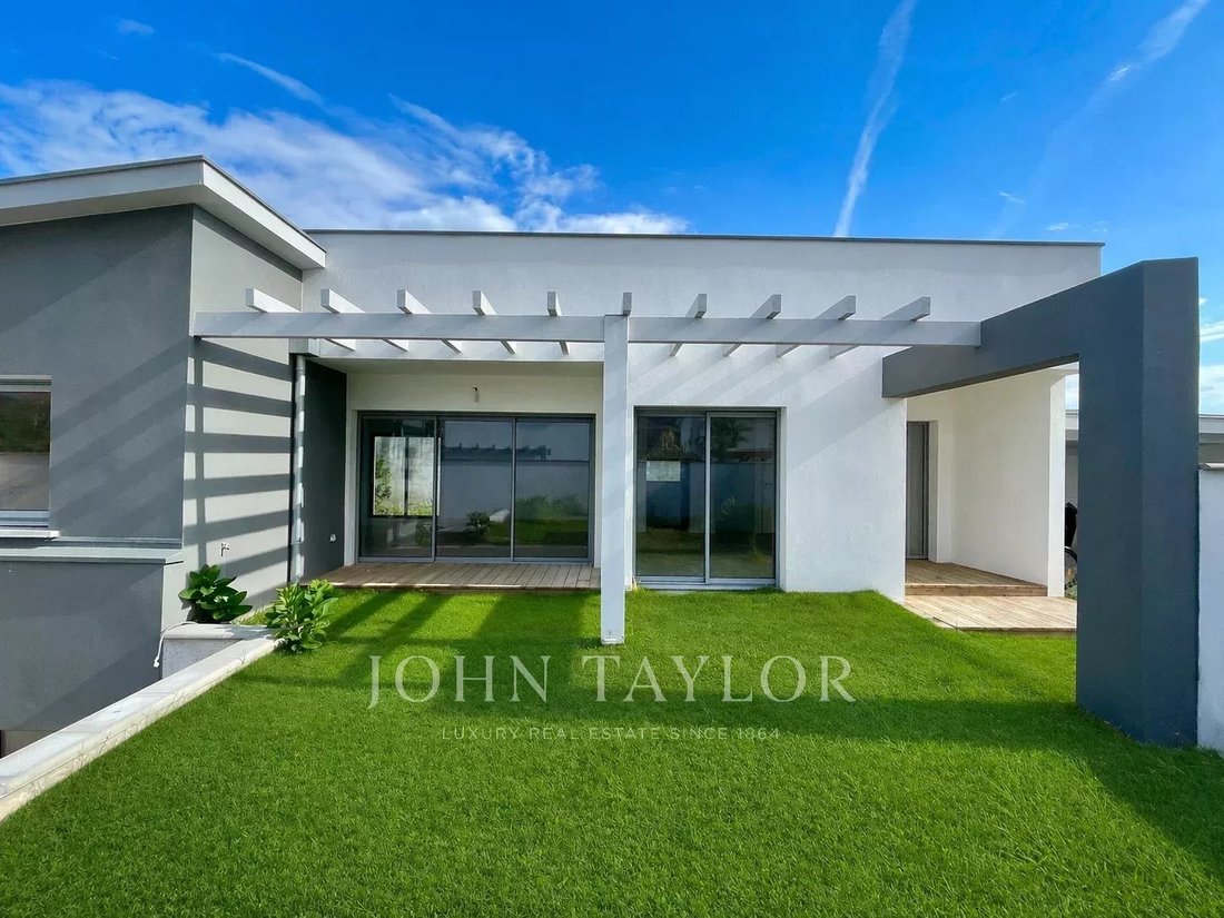 House in Anglet, Nouvelle-Aquitaine, France 1 - 17735897