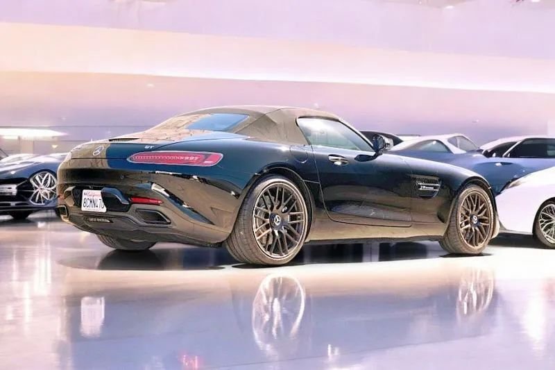 Cabriolet in Los Angeles, CA, United States 4 - 17060838