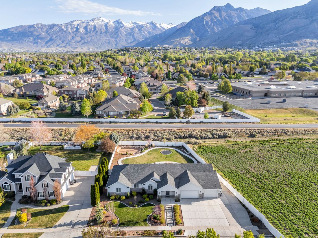 House in Highland, Utah, United States 2 - 17688145