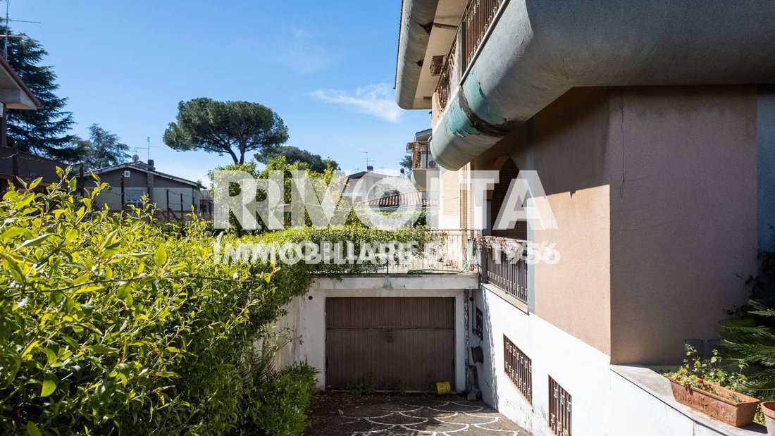 Villa in Casal Morena, Rome, Italy 3 - 17739668