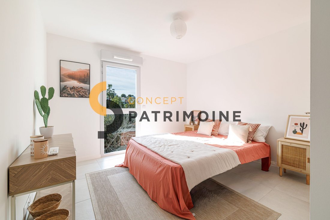 Apartment in Antibes, Provence-Alpes-Côte d'Azur, France 2 - 17498725