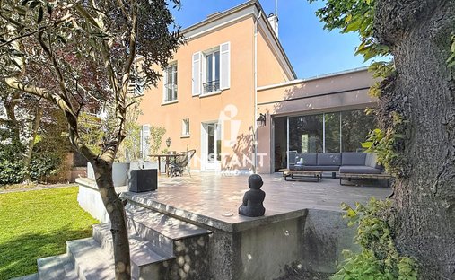 House in Ledru Rollin, Le Perreux-sur-Marne, France 1