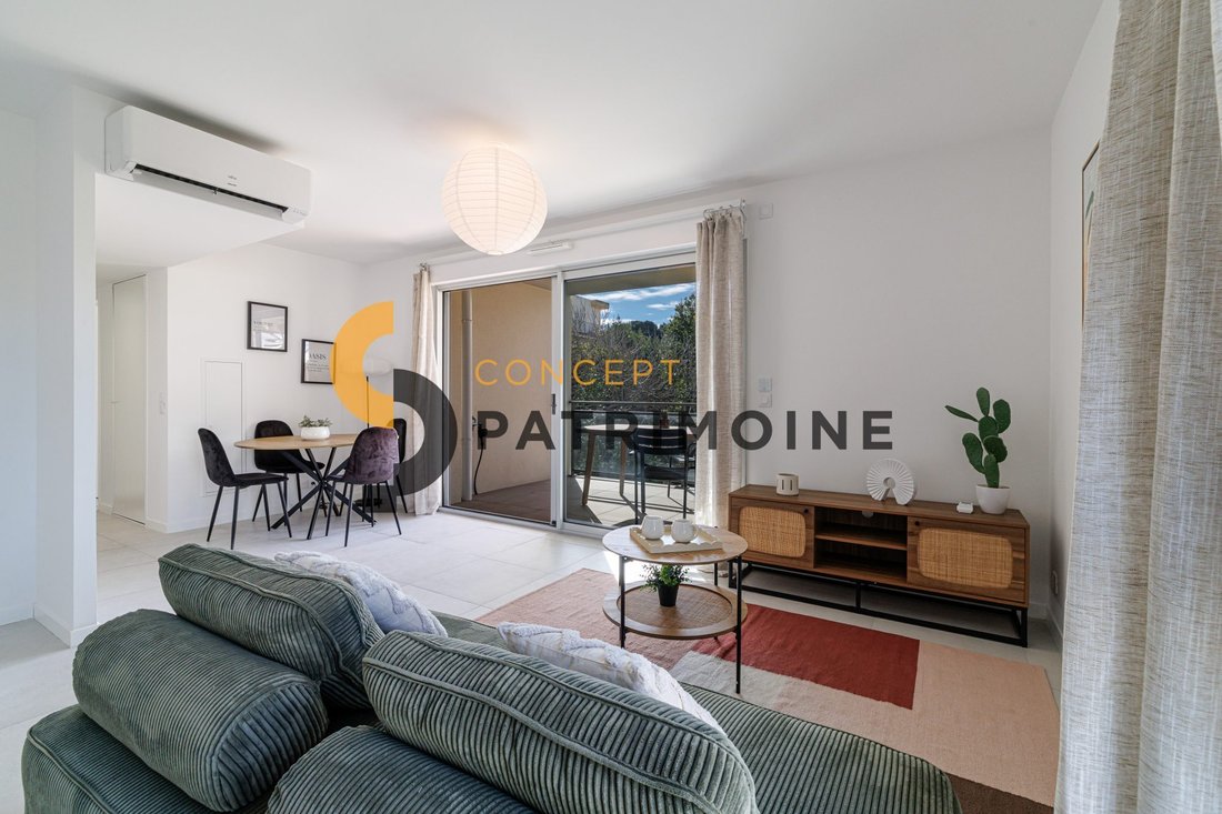 Apartment in Les Cougoulins-Rastines, Antibes, France 5 - 17489379