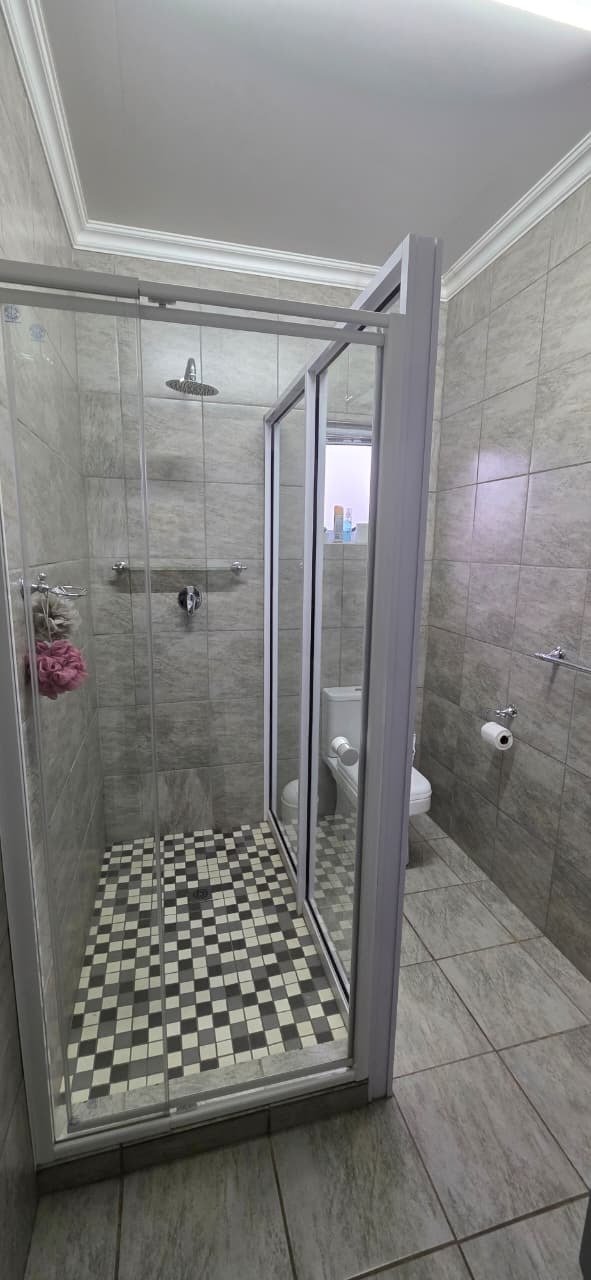 House in Vanderbijlpark, Gauteng, South Africa 4 - 17739254