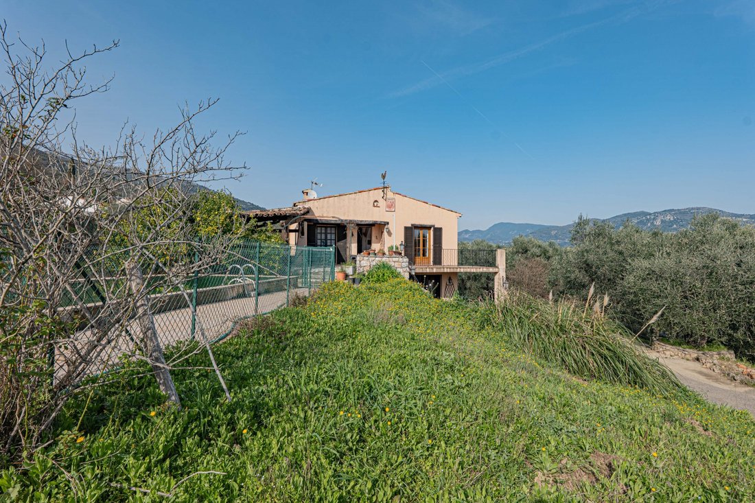 Villa in Gattières, Provence-Alpes-Côte d'Azur, France 2 - 17413095