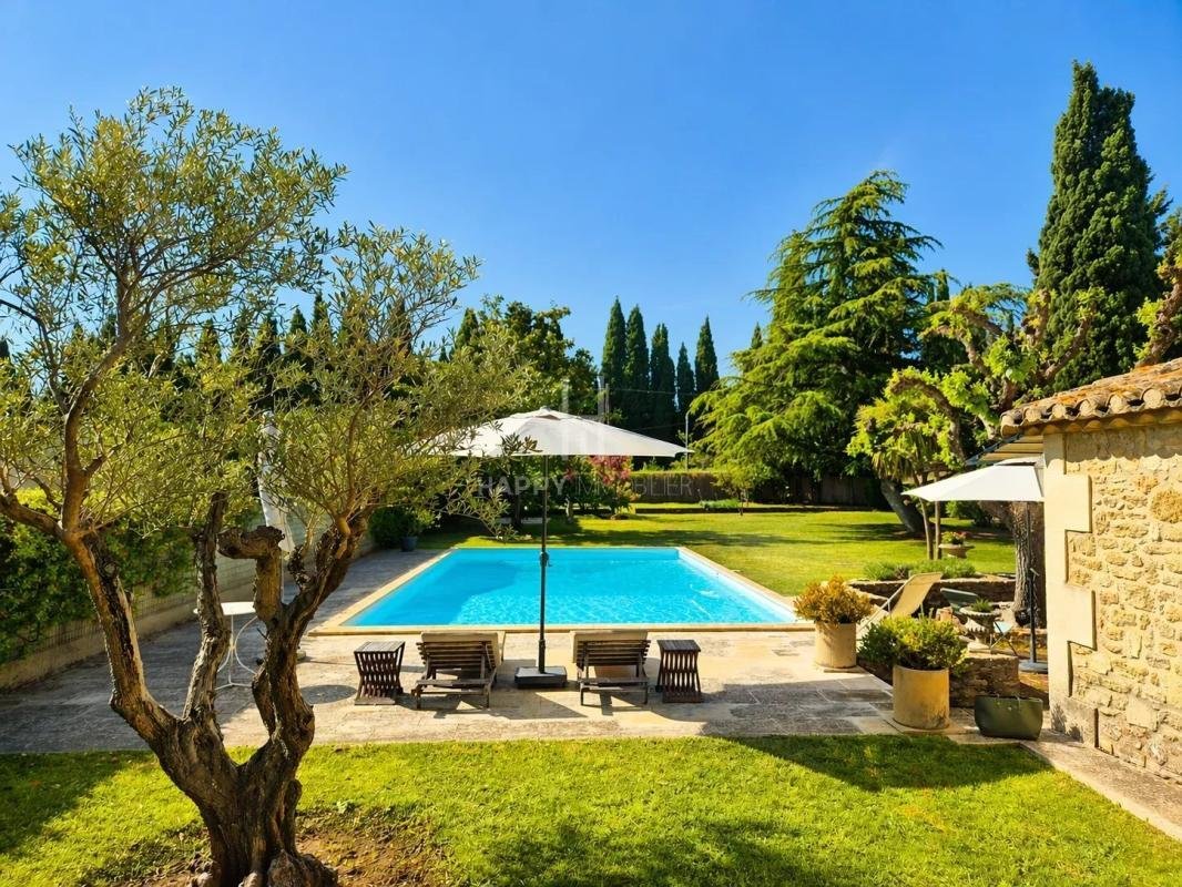 House in Saint-Rémy-de-Provence, Provence-Alpes-Côte d'Azur, France 2 - 16528935