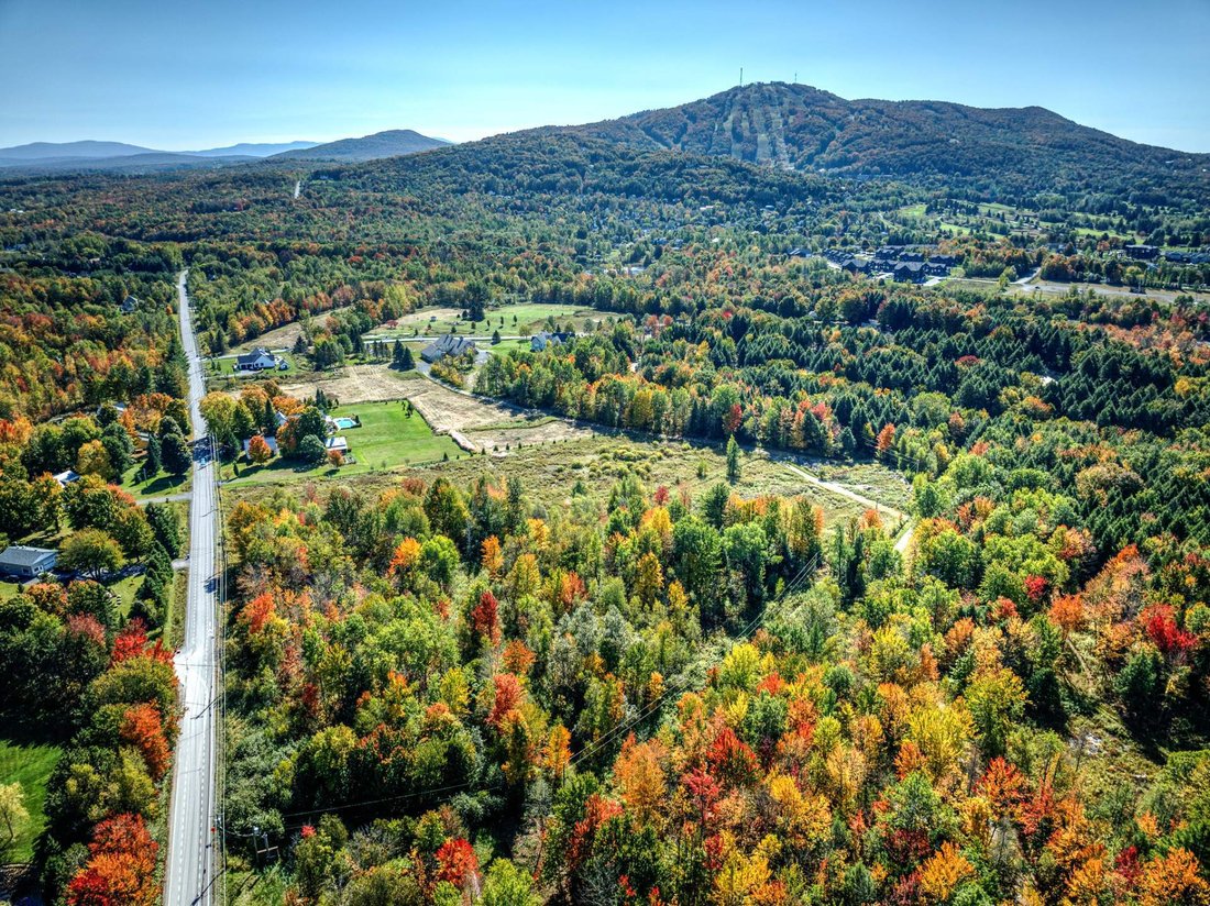 Land in Bromont, Quebec, Canada 5 - 16387895