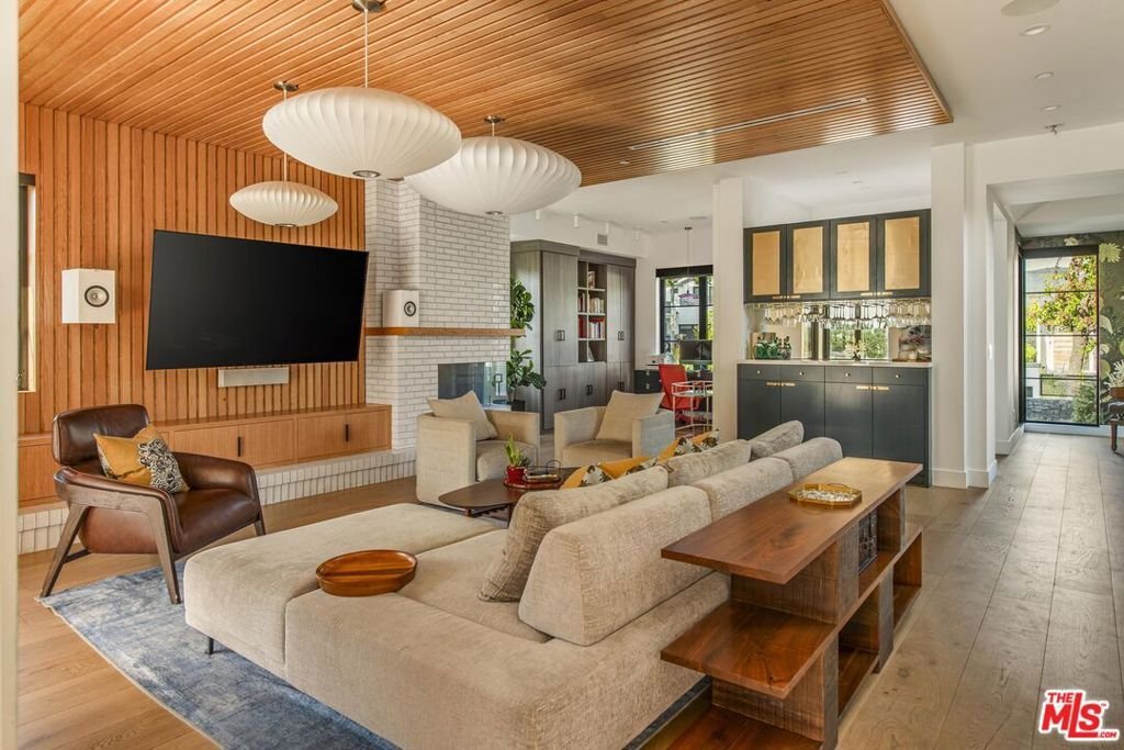 House in Burbank, California, United States 2 - 17737205