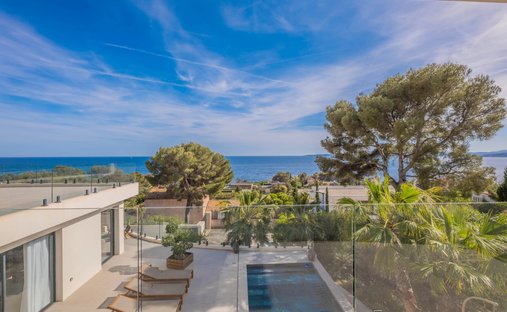 Villa in Les Issambres, Roquebrune-sur-Argens, France 1