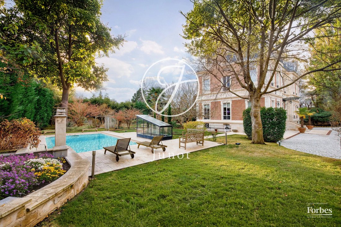 House in Chatou, Ile-de-France, France 3 - 17464358