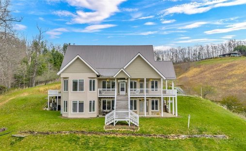 House in West Jefferson, North Carolina, United States 1
