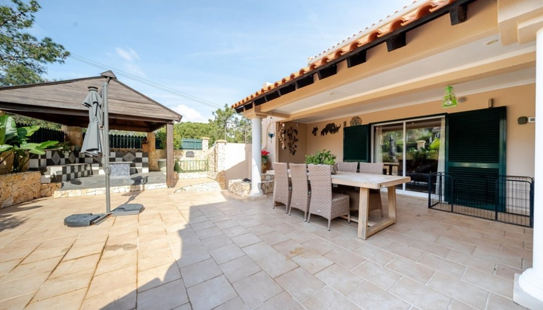 Villa in Praia dos Pescadores, Olhos de Agua, Portugal 1 - 17735703