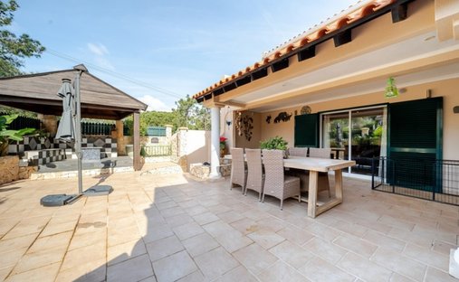 Villa in Praia dos Pescadores, Olhos de Agua, Portugal 1