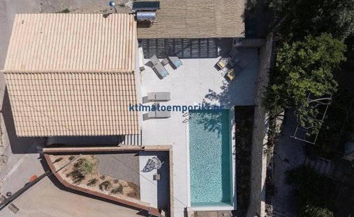 House in Platanias, Greece 1