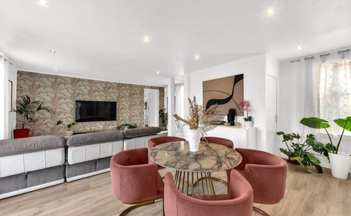 House in Val de Cagne-Colline Route de Vence, Cagnes-sur-Mer, France 1