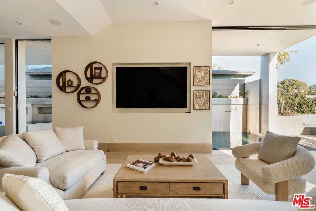 House in Los Angeles, California, United States 5 - 17737217