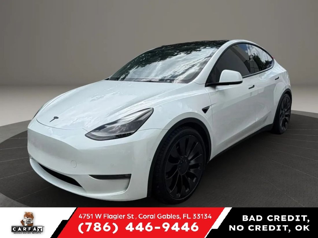 Suv in Coral Gables, FL, United States 2 - 17513472