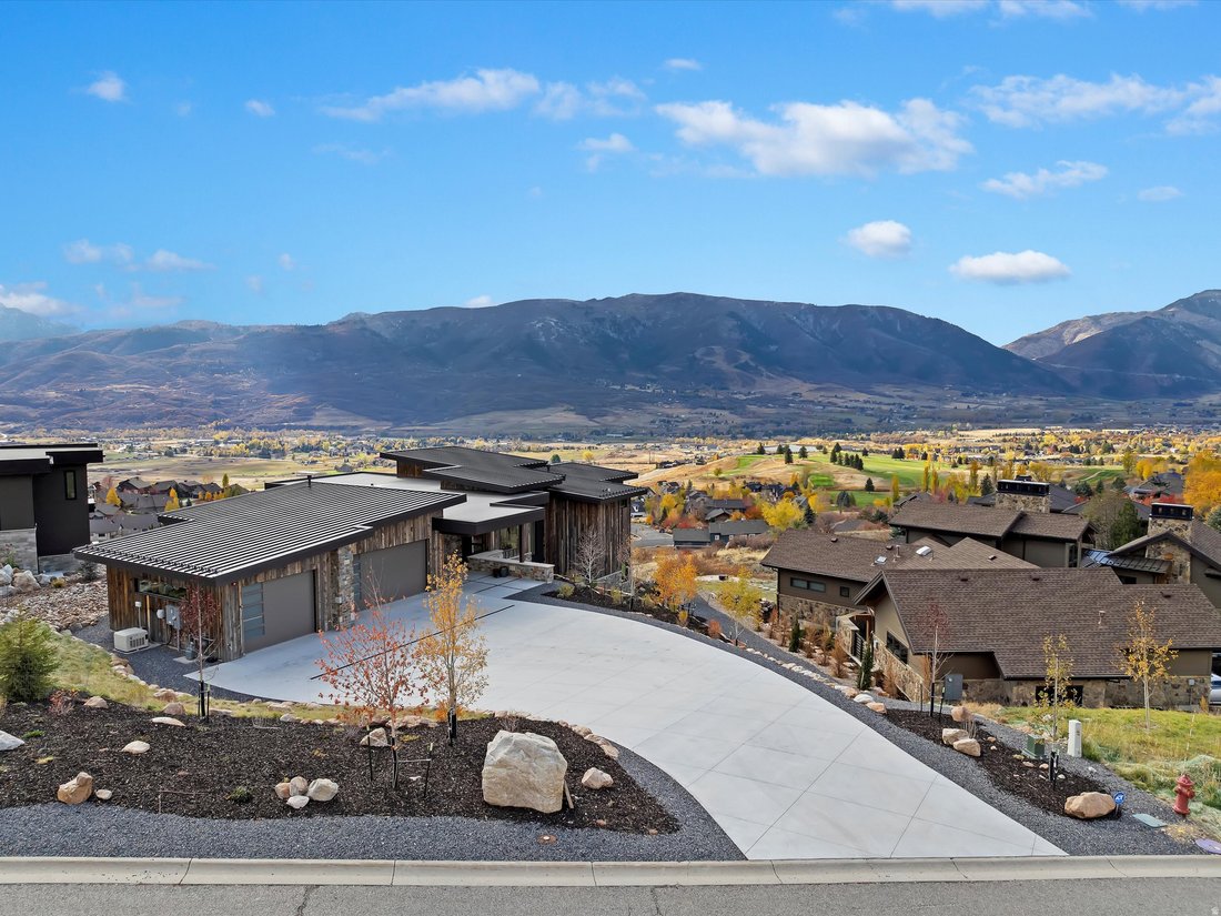 House in Eden, Utah, United States 4 - 17737277