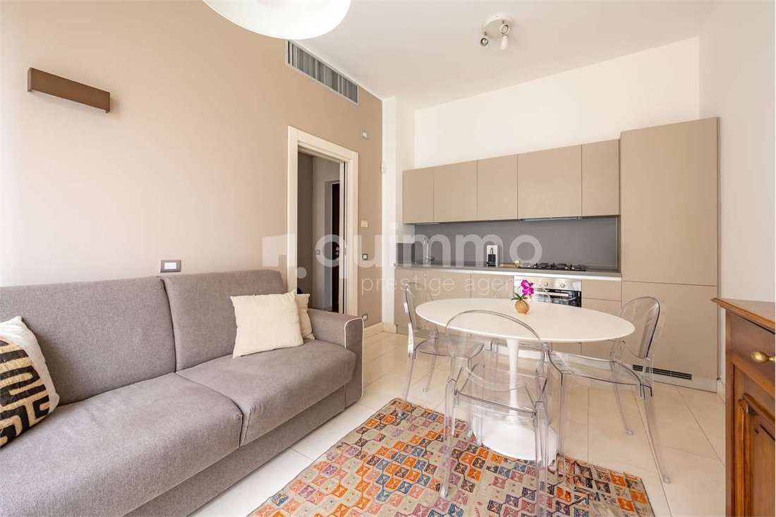 Apartment in Garibaldi - Porta Venezia, Milan, Lombardy 1 - 17737526