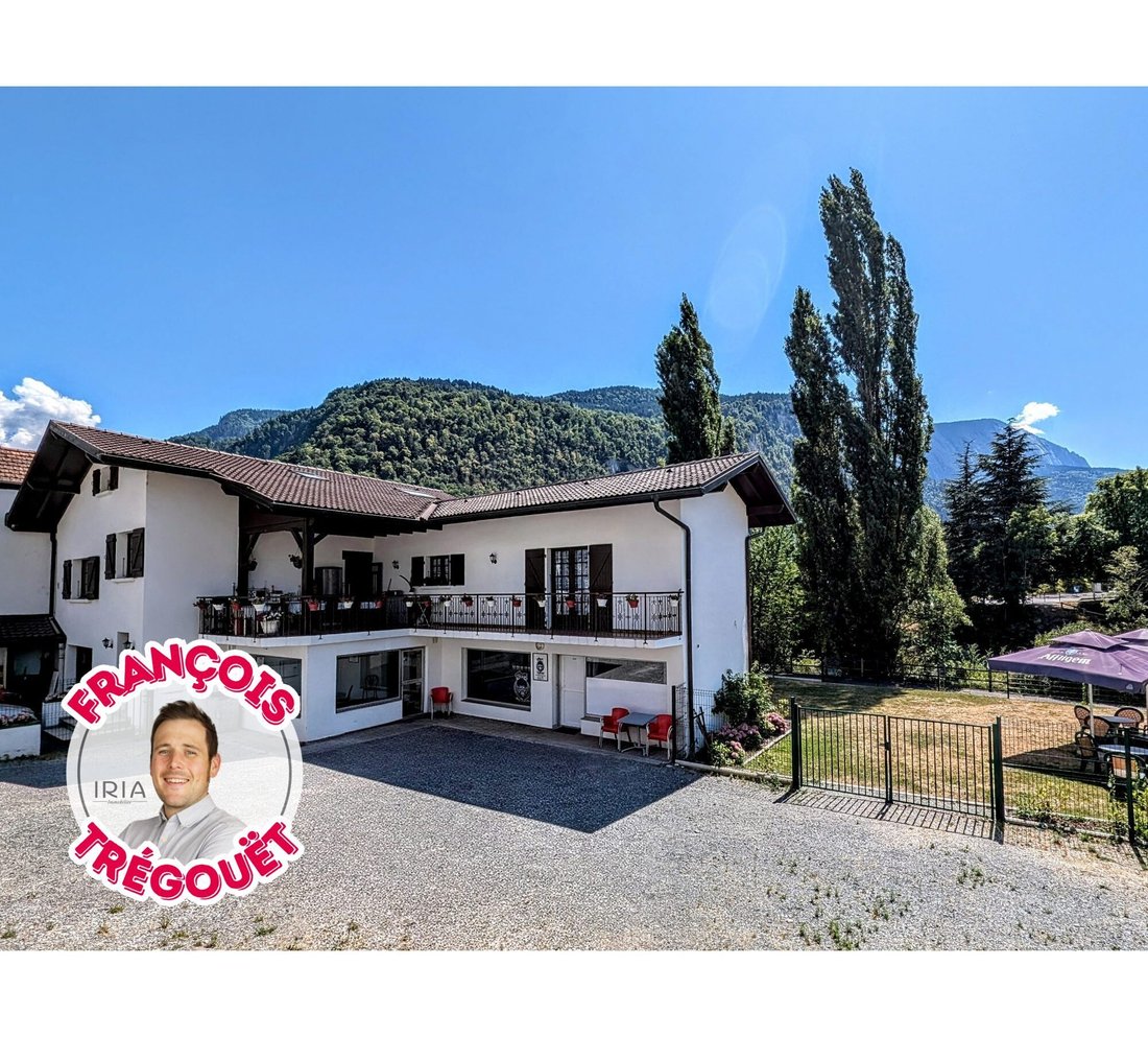 House in Centre Ville, Cluses, France 2 - 15945474