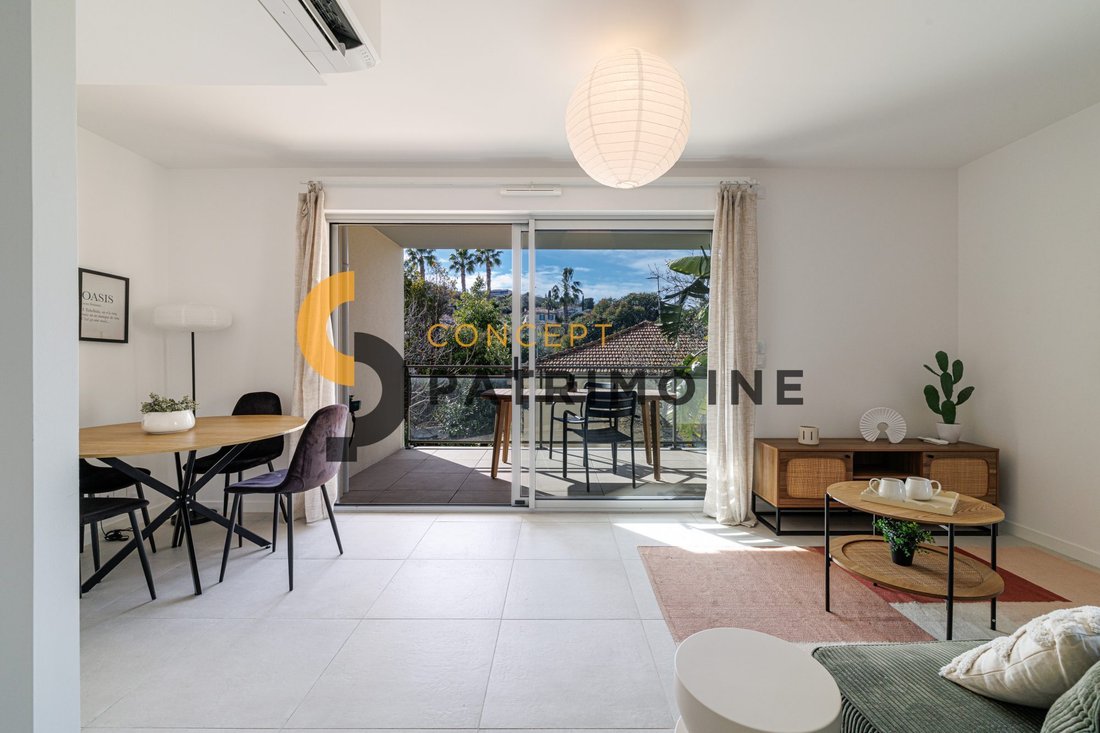Apartment in Les Cougoulins-Rastines, Antibes, France 2 - 17489379