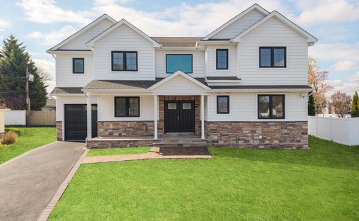 House in Plainview, New York, United States 1