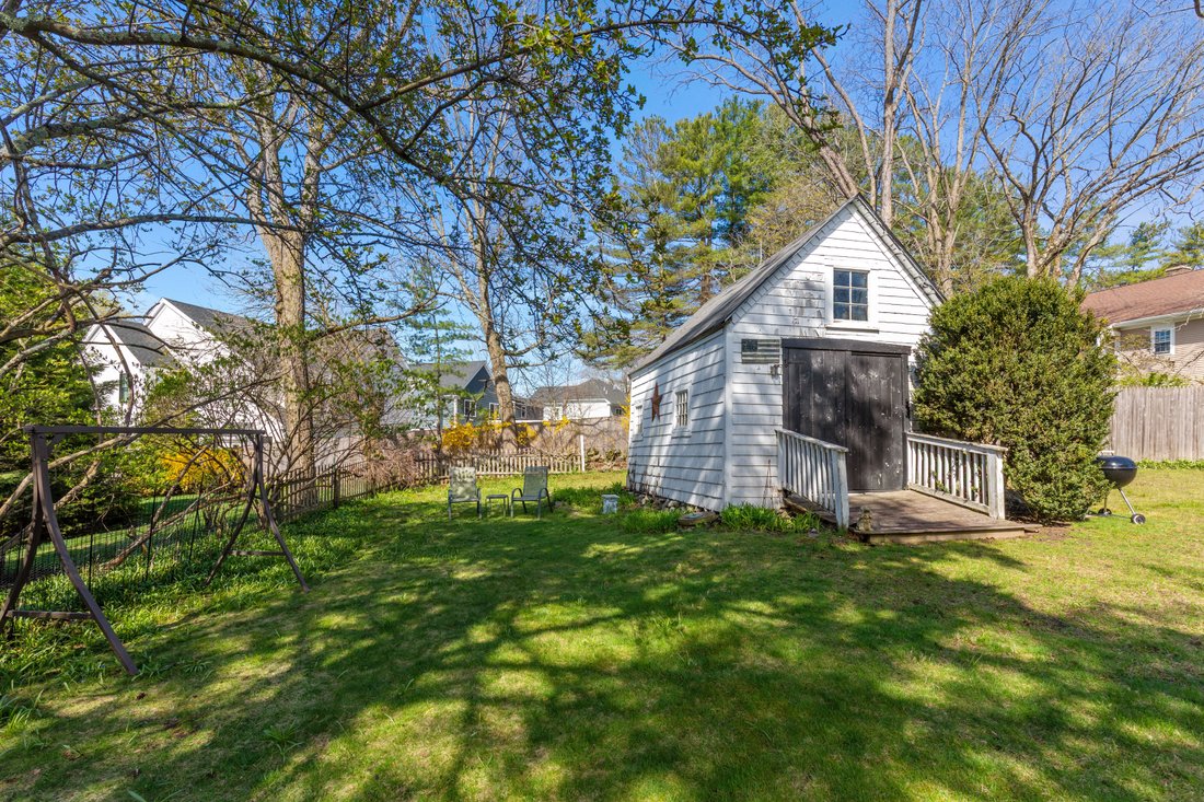 House in Needham, Massachusetts, United States 3 - 17736752