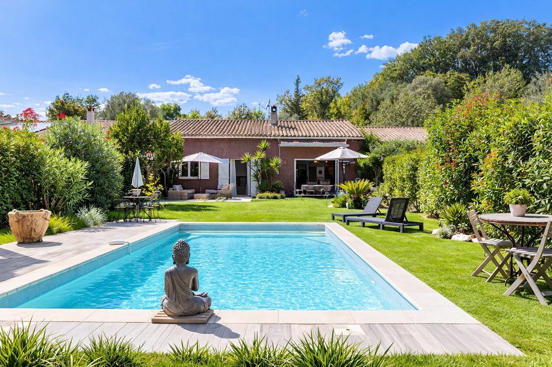 House in Saint-Paul-de-Vence, Provence-Alpes-Côte d'Azur, France 1 - 17393084