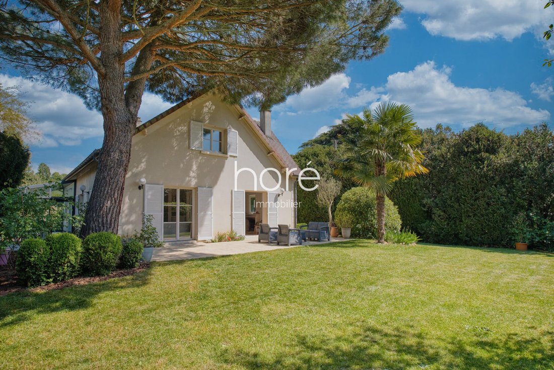 House in Centre Montmorency, Montmorency, France 1 - 17739861