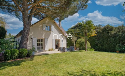 House in Centre Montmorency, Montmorency, France 1