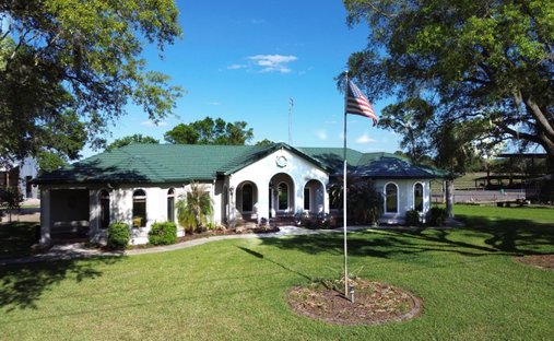 House in Avon Park, Florida, United States 1