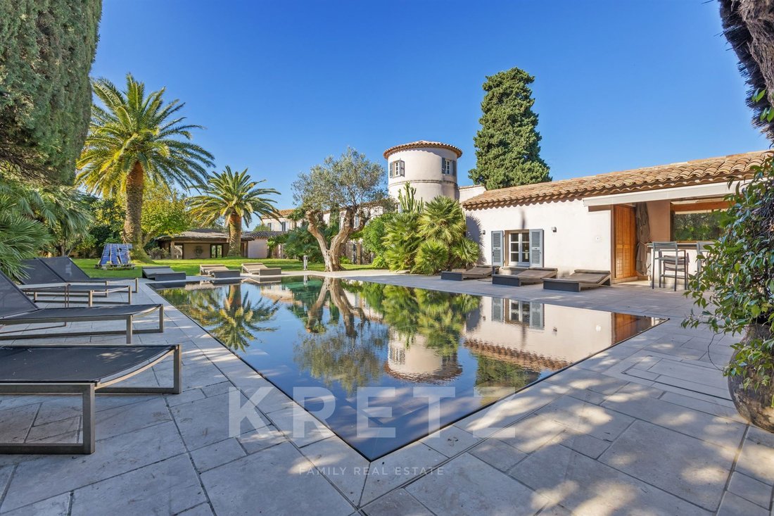 House in Zone Ouest Urbaine, Saint-Tropez, France 1 - 17735910