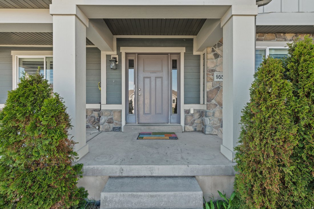 House in Eagle Mountain, Utah, United States 2 - 17737270