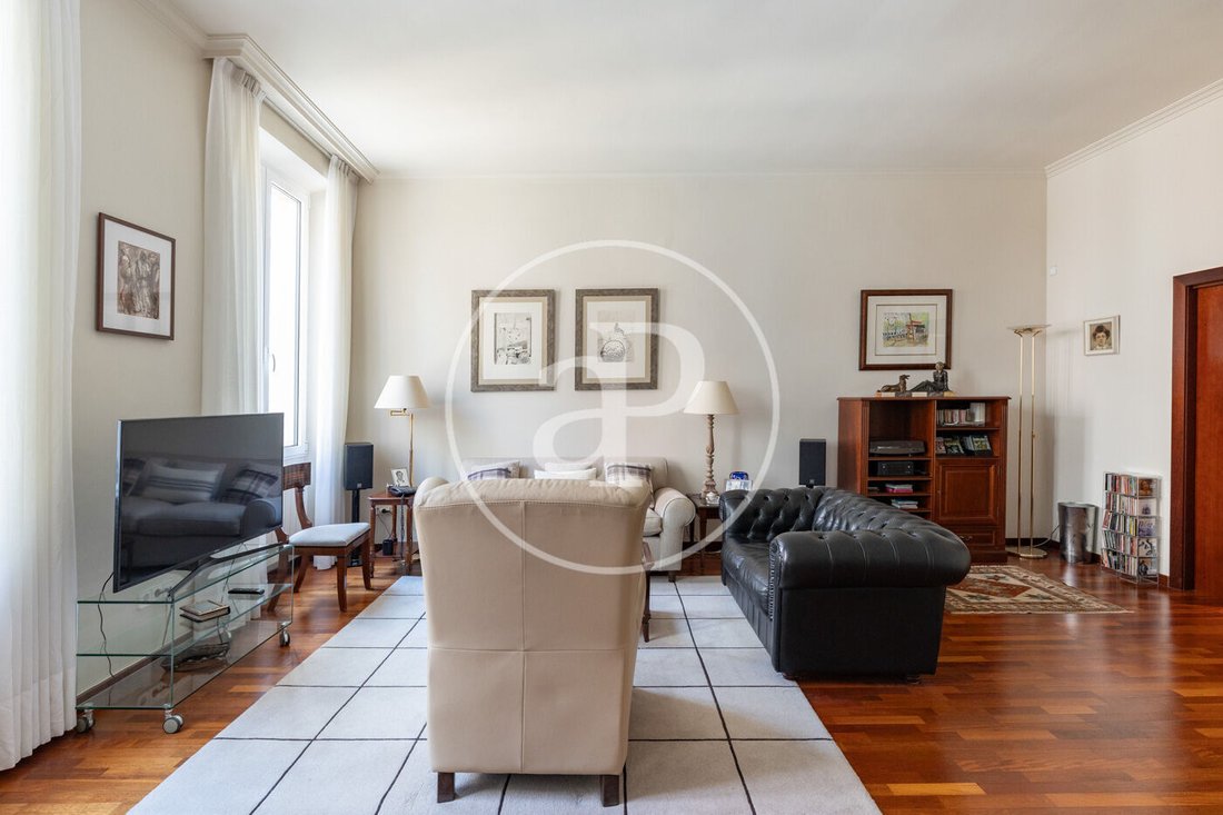 Apartment in Sarrià-Sant Gervasi, Barcelona, Spain 5 - 17735959