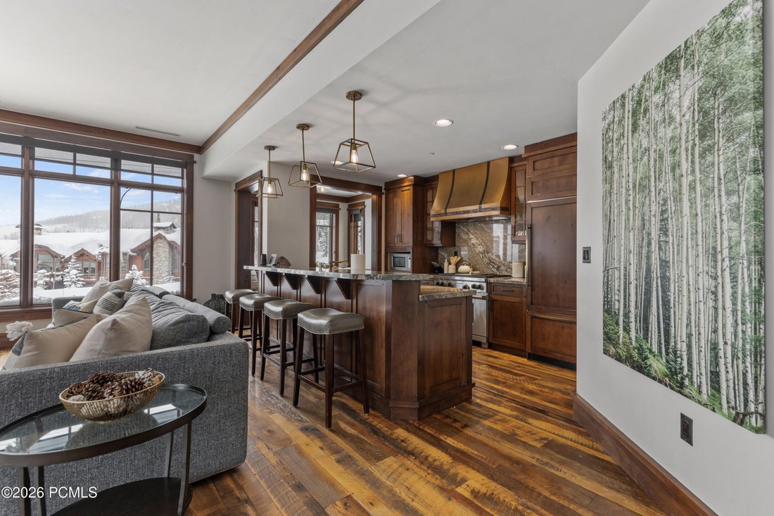 Condo in Park City, Utah, United States 5 - 17737028