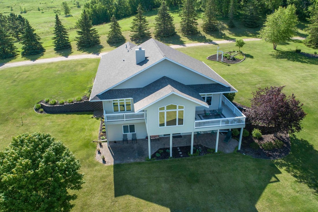 House in Battle Lake, Minnesota, United States 1 - 17736742