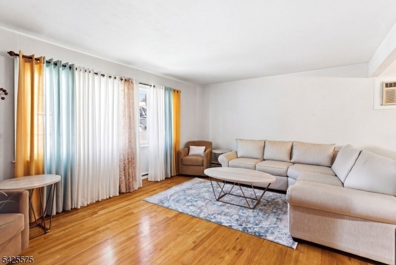 House in Irvington, New Jersey, United States 4 - 17735953